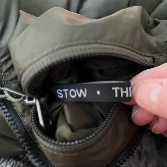 The North Face Nuptse 700 Down Stowaway Puffer Vest - Picture 8 of 16